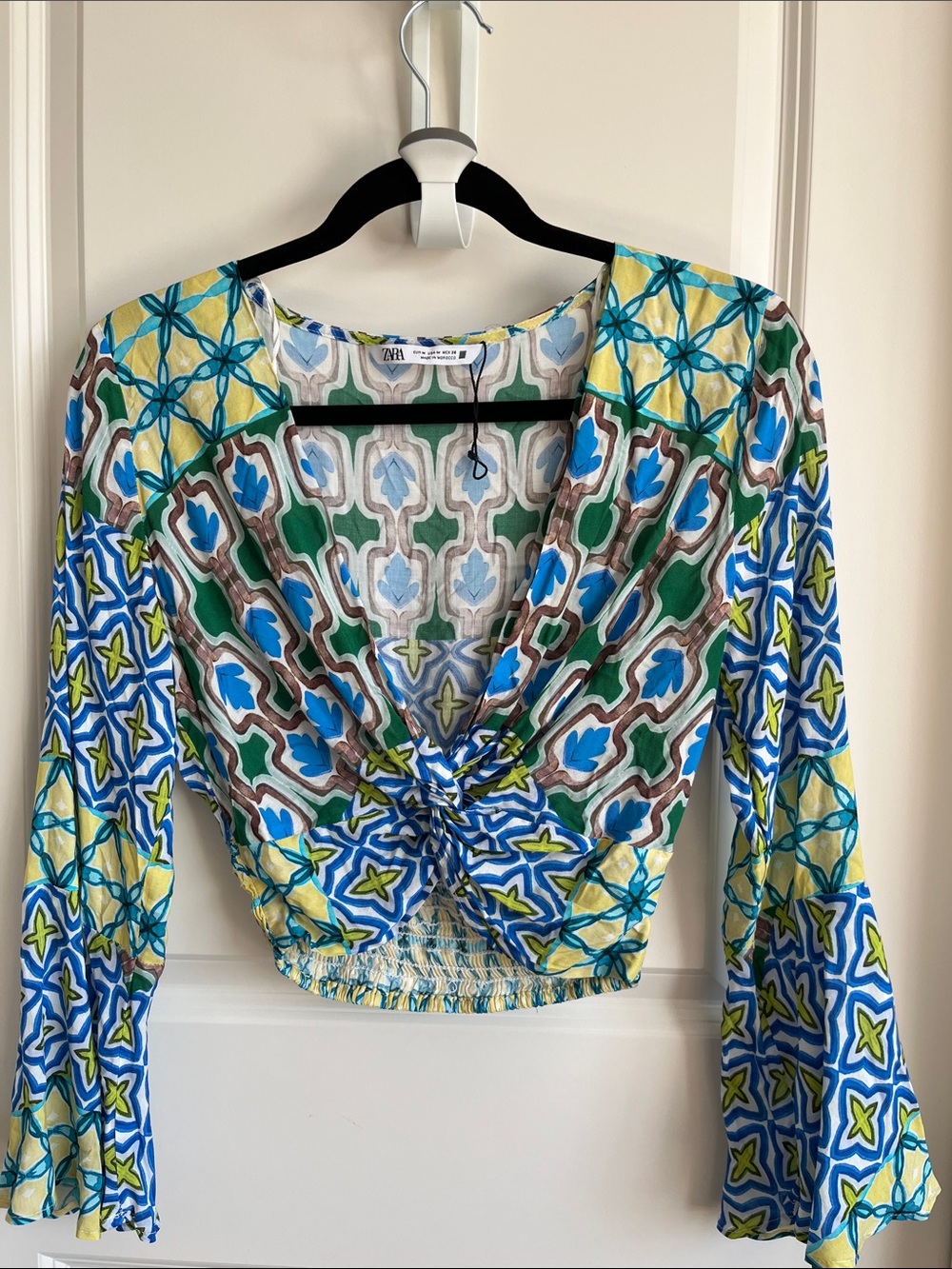 BNWOT Zara Blue Green Yellow Knot-Front Long Sleeve Crop Top